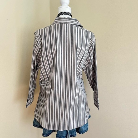 Vintage Y2K Striped Button Down Blouse Office Siren Preppy Minimalist Gray XL-1X - Picture 5 of 7